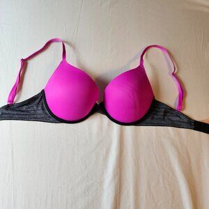PINK Victoria's Secret Pink Push-Up Bra